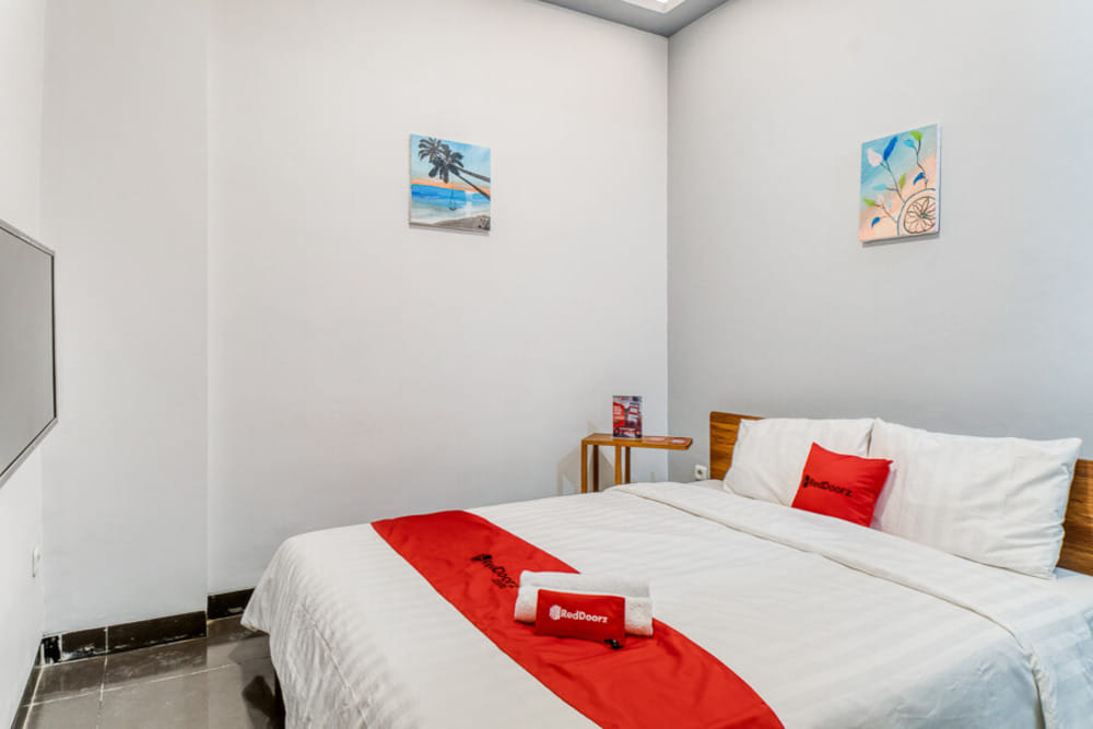 RedDoorz Suite