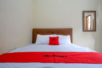 RedDoorz near Desa Wisata Tambi Dieng