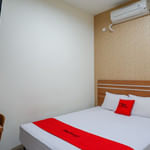 RedDoorz near Living Plaza Purwokerto