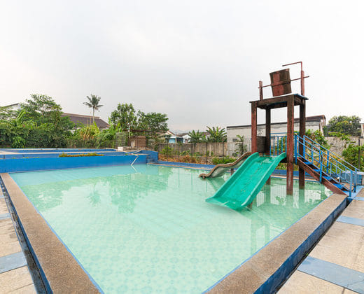 RedDoorz Hostel @ Dago 2