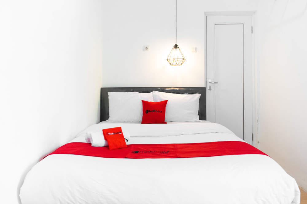 RedDoorz Room