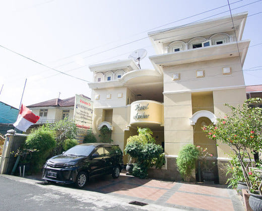 RedDoorz near Pantai Falajawa Kota Ternate