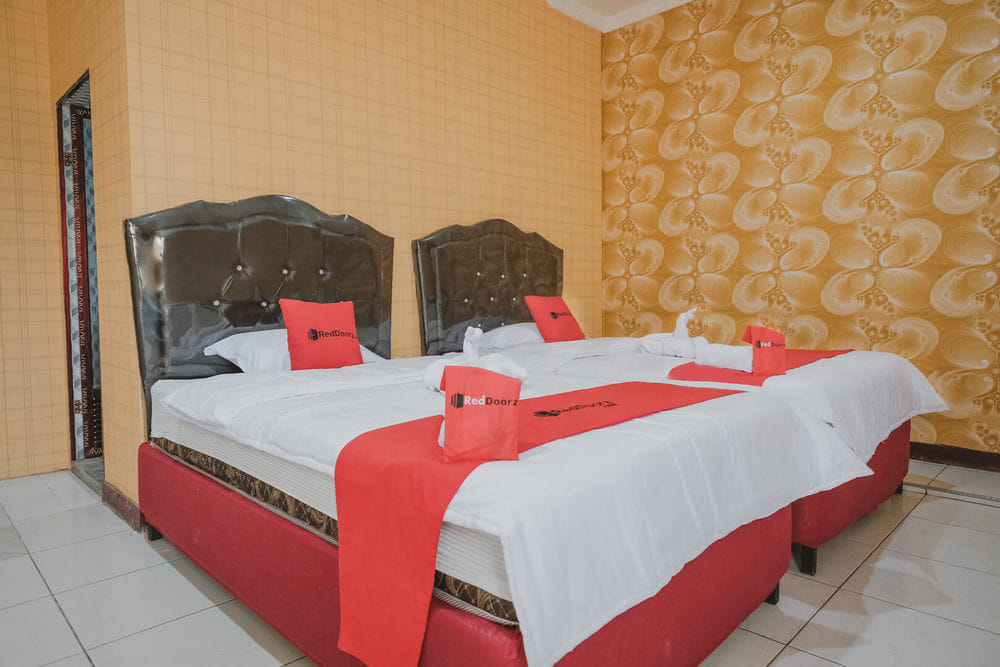 RedDoorz Premium