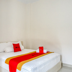 RedDoorz @ Plemburan Jakal 2