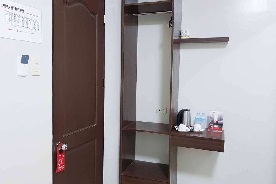 RedDoorz @ VP Inting Street