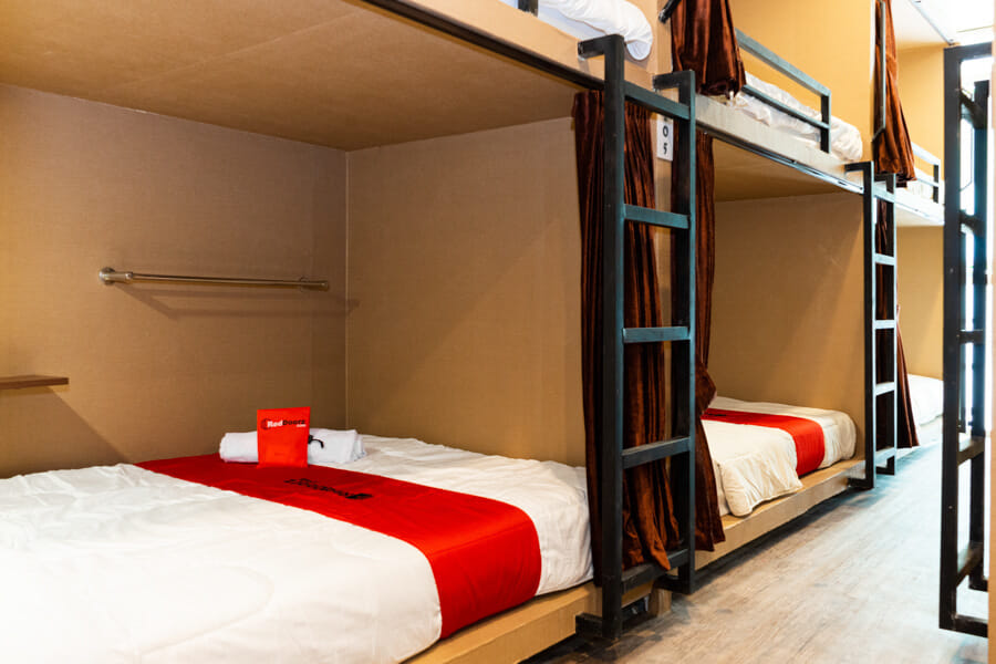 RedDoorz Hostel @ DI Panjaitan Simpang Lima