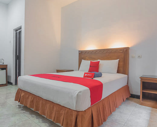 RedDoorz Plus near RSUD Majalengka
