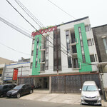 RedDoorz Plus near Plaza Indonesia