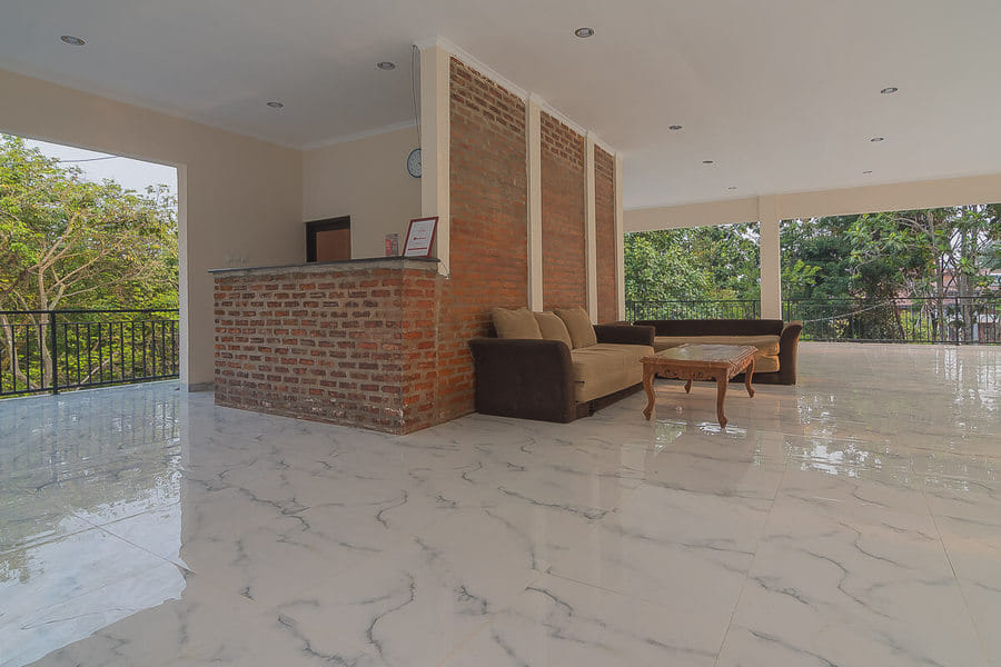 RedDoorz Plus @ Hotel Negeri Baru Lodaya Puncak