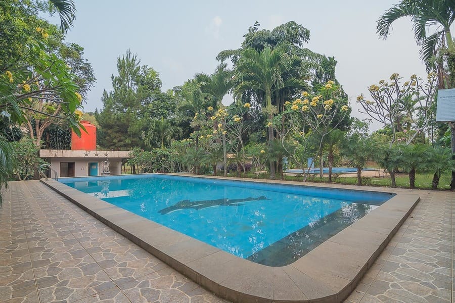 RedDoorz Plus @ Hotel Negeri Baru Lodaya Puncak