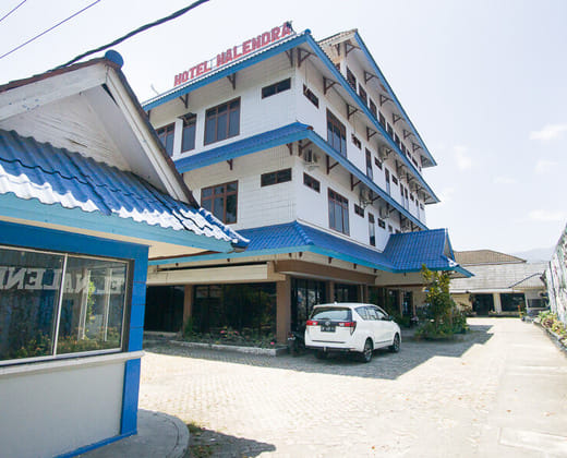 RedDoorz Plus near Pelabuhan Bitung