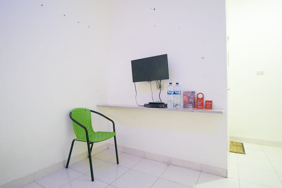 RedDoorz @ Pematangsiantar 2