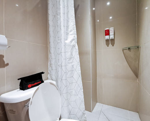 RedDoorz Plus near Bangko Sentral ng Pilipinas Davao