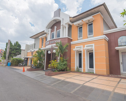 RedDoorz Plus Syariah @ Banjarbaru 2