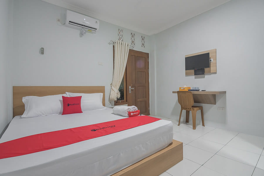 RedDoorz near RSUD Dr. Abdul Aziz Singkawang