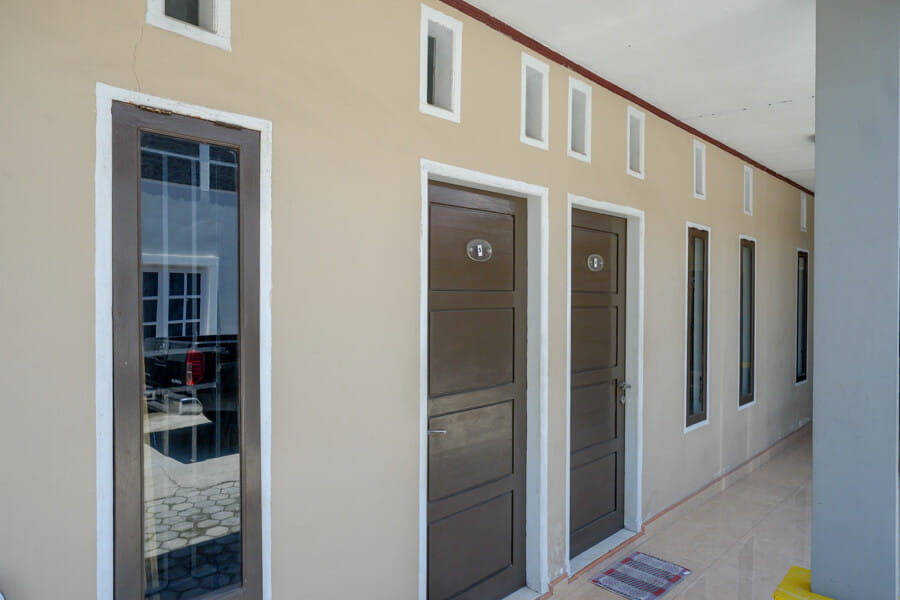 RedDoorz near Mutiara SIS Al Jufrie Airport Palu 2