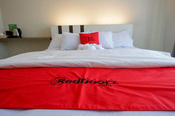 RedDoorz @ Jalan Jenderal Sudirman Palopo  