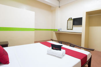 RedDoorz @ Praferosa Resort Hotel Calamba