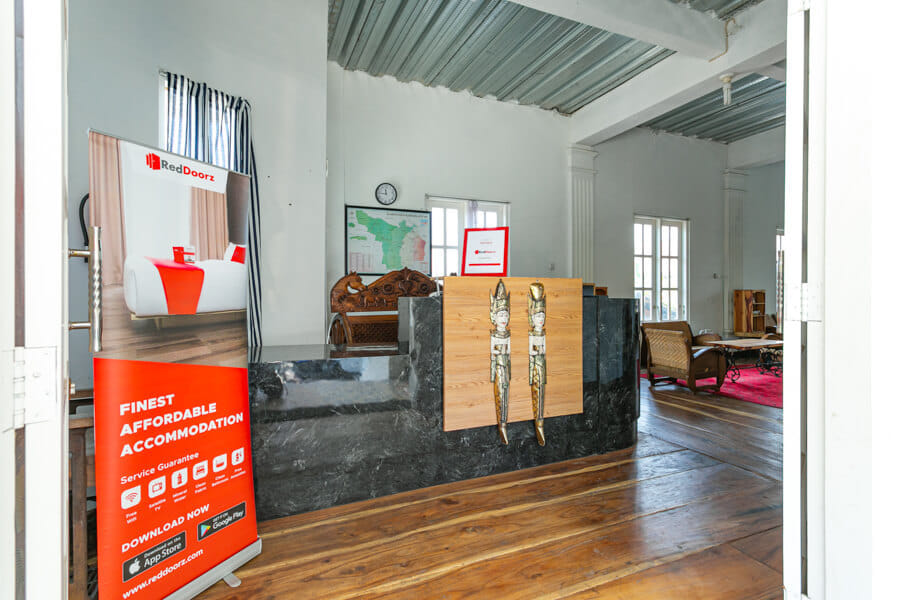 RedDoorz near Grojogan Sewu Tawangmangu