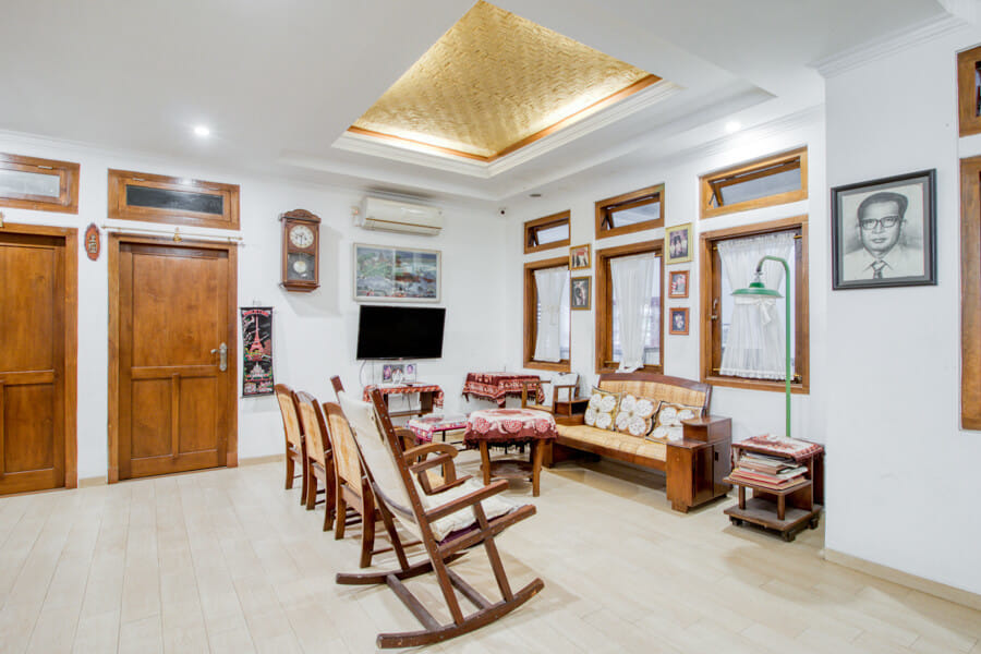 RedDoorz Plus @ Puri Teratai Lempuyangan 4