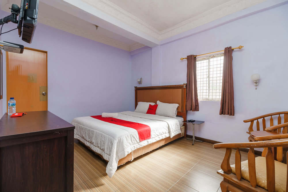 RedDoorz Room