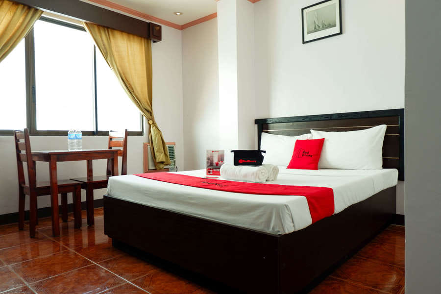 RedDoorz near Maribago Barangay Hall