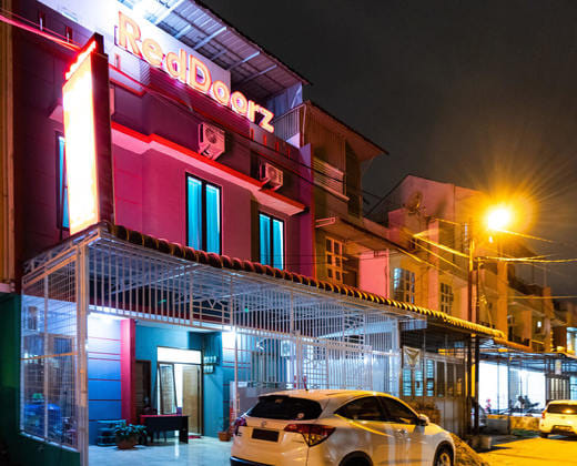 RedDoorz @ Jalan Dr Mansyur Medan 2