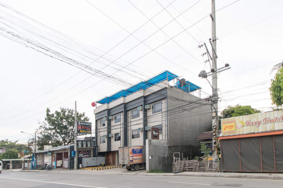 RedDoorz Plus @ Taft North Mandurriao