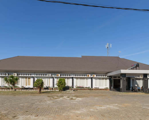 RedDoorz Syariah @ Hotel Putri Gading Bengkulu