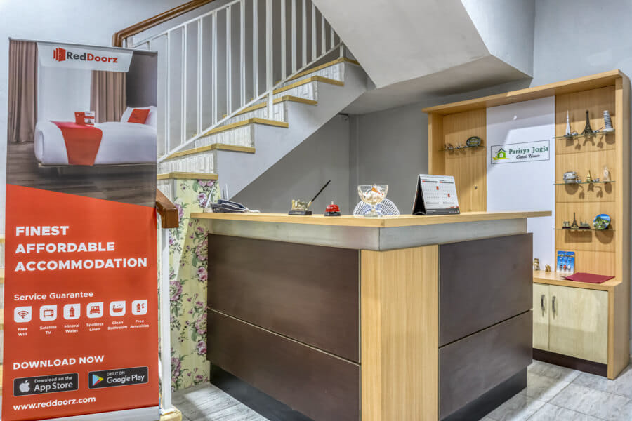 RedDoorz near Sindu Kusuma Edupark 2