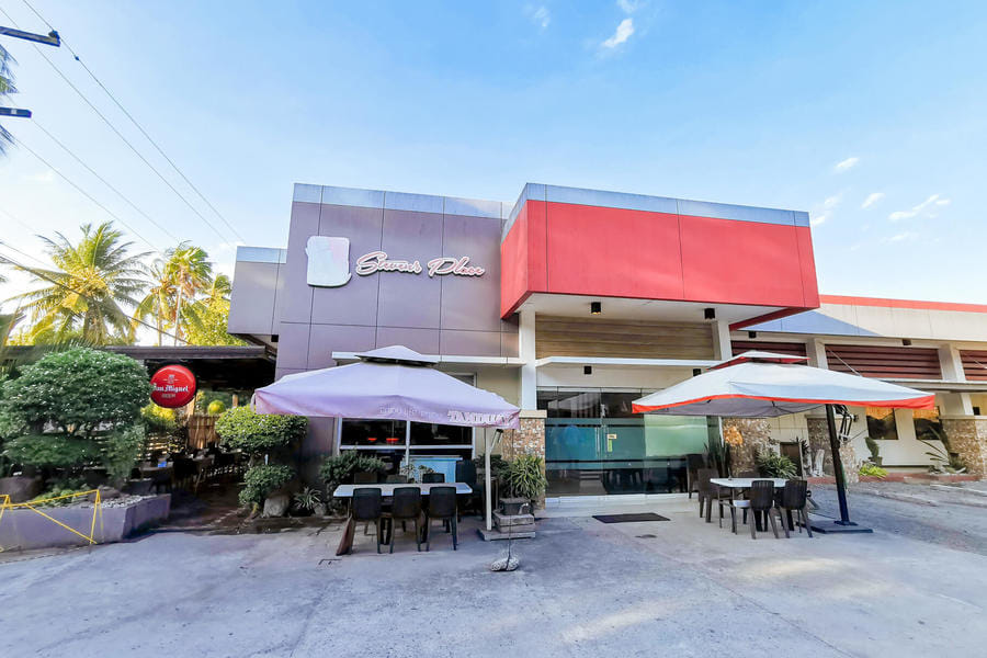 RedDoorz Plus near Robinsons Place Gensan