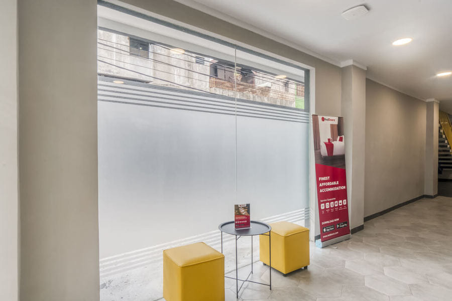 RedDoorz Plus @ Cideng Timur