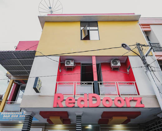 RedDoorz @ Jalan STM Medan