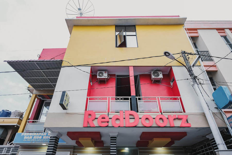 RedDoorz @ Jalan STM Medan