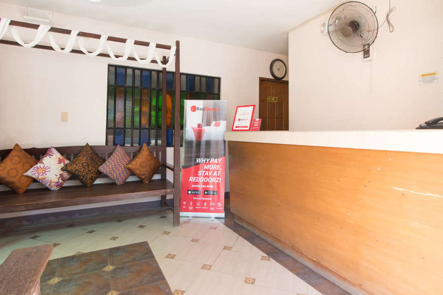 RedDoorz @ Teofila Lodge