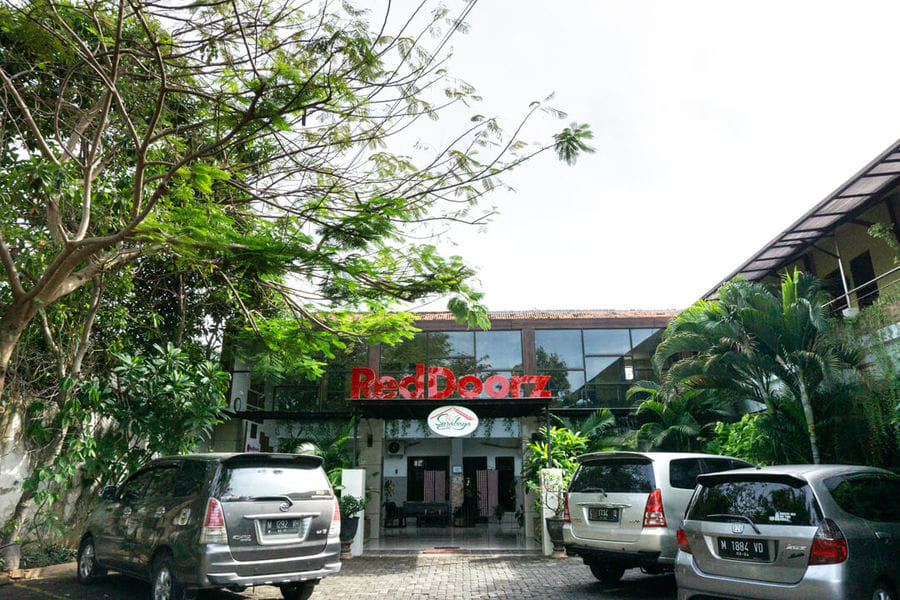 RedDoorz @ Hotel Surabaya Sumenep