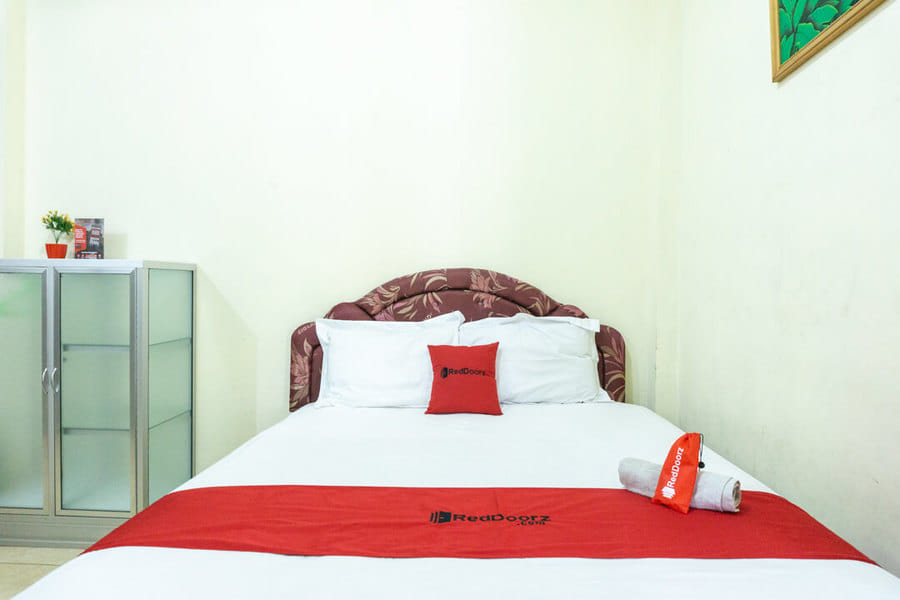 RedDoorz @ Gatot Subroto Ende