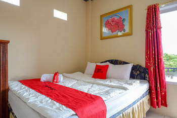 RedDoorz @ Hotel Aulia Majene