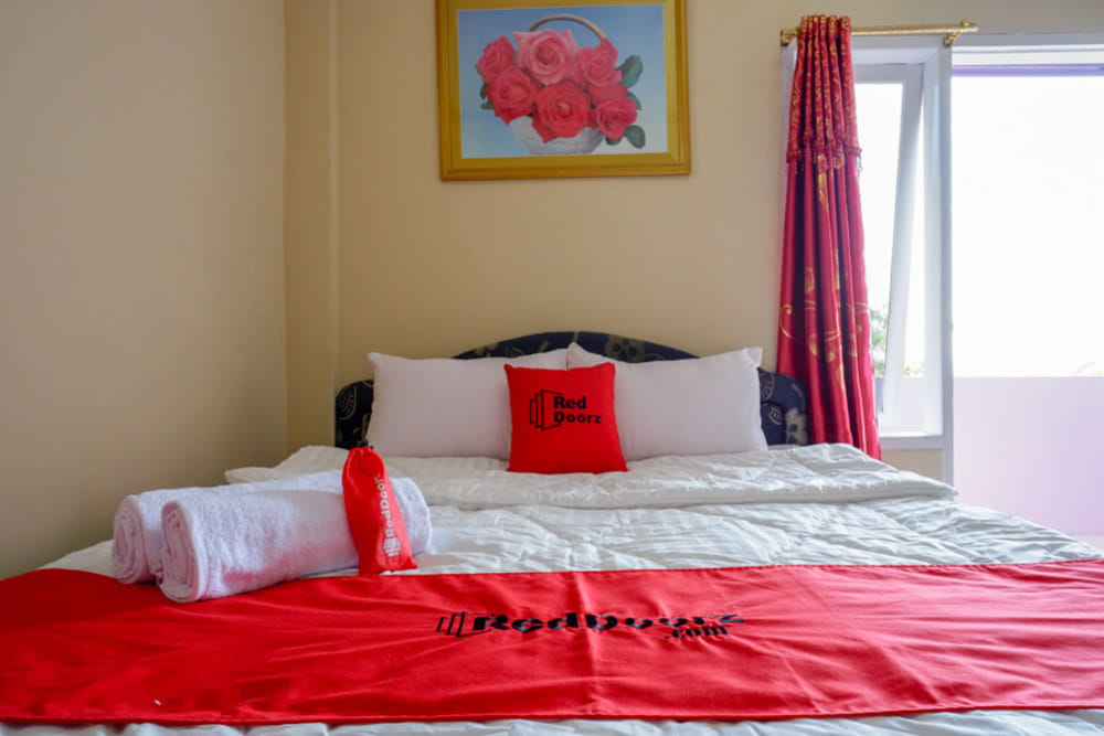 RedDoorz Room