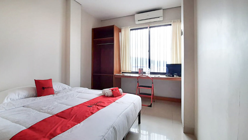 RedDoorz Room