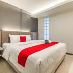 RedDoorz Plus near Akademi Kepolisian Semarang 3