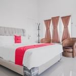 RedDoorz Syariah near Arafah Hospital Jambi