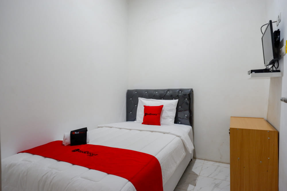 Single Bed in 12 bed dormitory