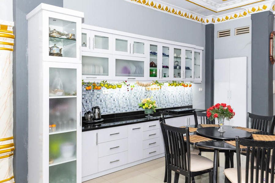 RedDoorz Premium @ Sea Residence Manado