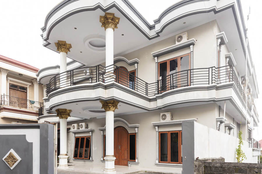 RedDoorz plus near Transmart Kairagi Dua manado