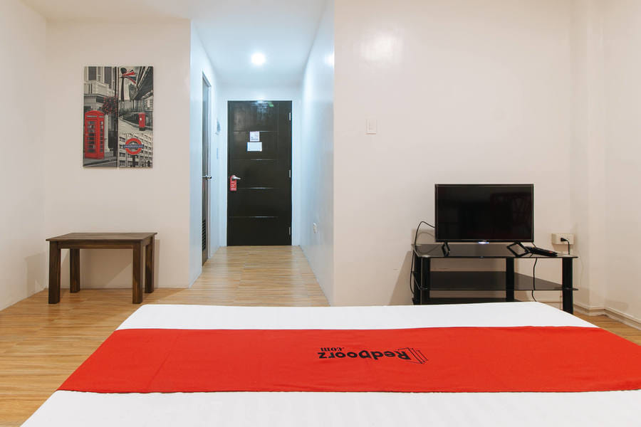 RedDoorz @ Golite Old Albay
