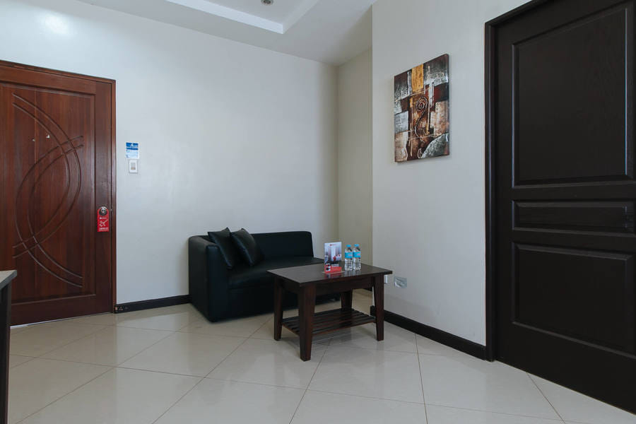 RedDoorz @ Golite Washington