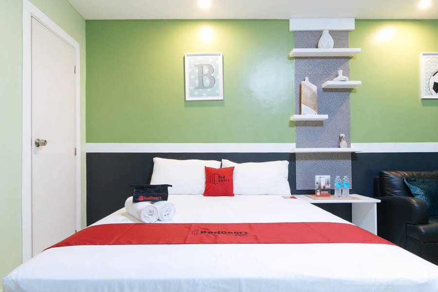 RedDoorz Plus near Lapasan Plaza Cagayan de Oro