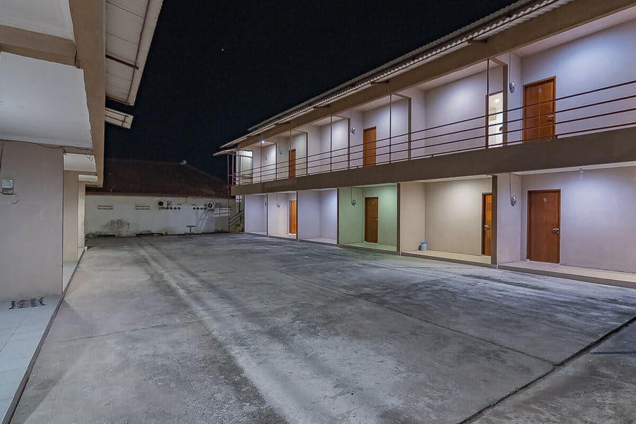 RedDoorz Plus @ Bukit Cinta Street Balikpapan