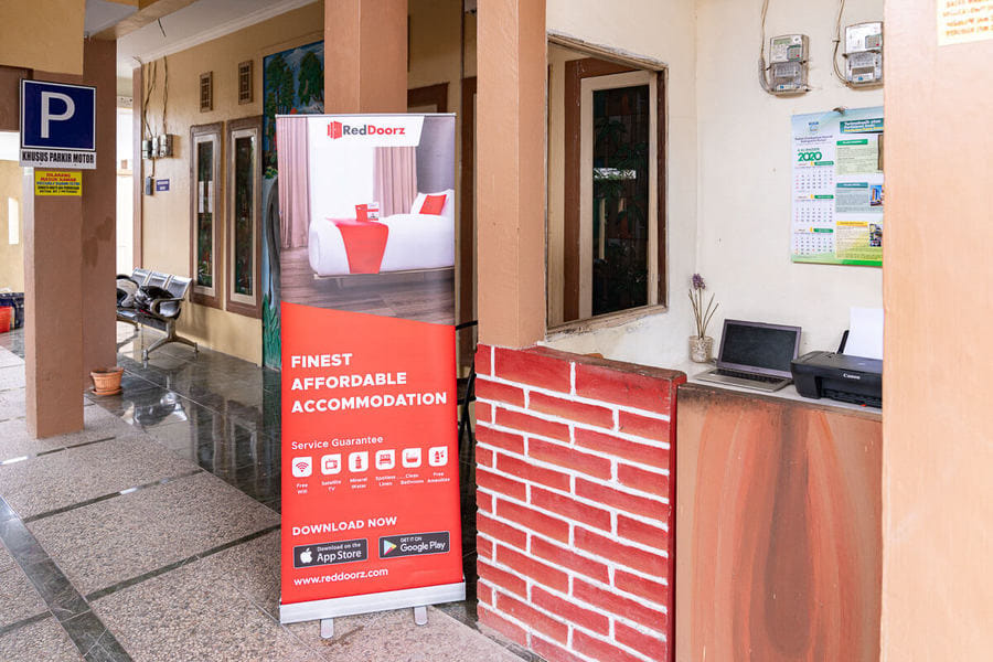 RedDoorz Syariah near Jalan A Yani KM 8 Citraland